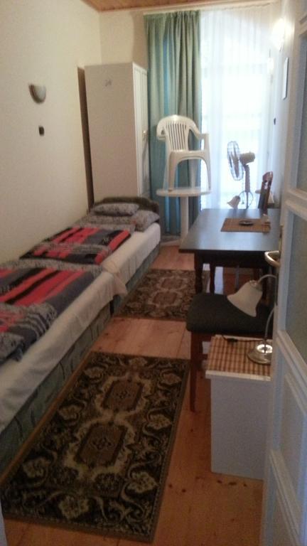 Csokonai Guesthouse Zamárdi Oda fotoğraf